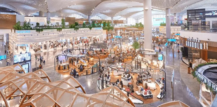 World’s most expensive airport – Where even a banana costs Rs 2,180!