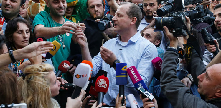 Georgian court places opposition leader in pre-trial detention for contempt of parliament