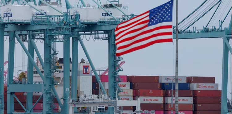 Trump officials downplay court ruling that blocked sweeping tariffs