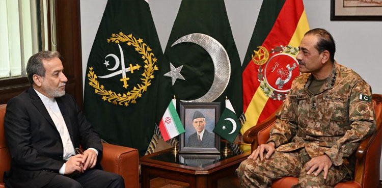 COAS, Iranian FM discuss bilateral coordination, regional issues