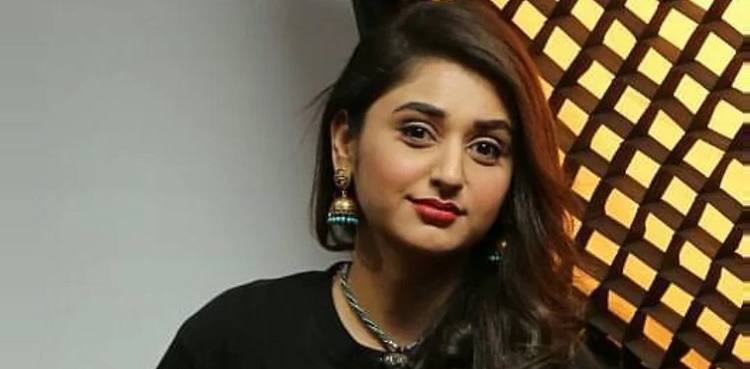 Dania Enwer calls for boycott of Indian artists