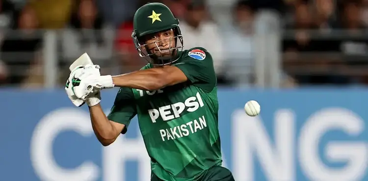 Hasan Nawaz talks about batting position shuffle in PSL 10