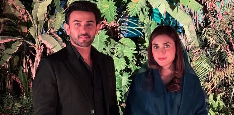 Hina Tariq’s photos with 'Naqaab' co-star Ali Ansari go viral!