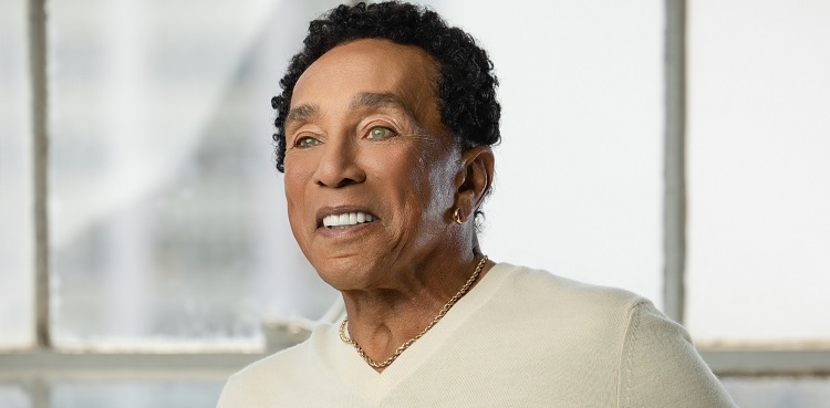 Smokey Robinson accused of former housekeepers' sexual assault