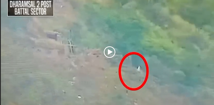 Video: Indian troops again raise white flag at LoC