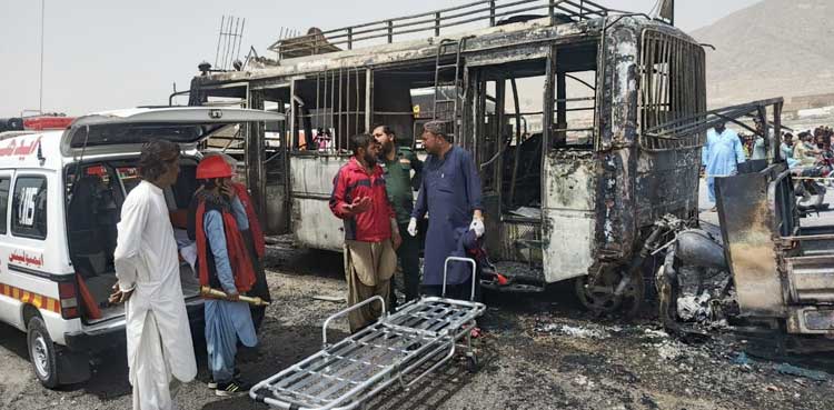 Quetta: 5 killed as bus catches fire after collision with petrol-laden rickshaw