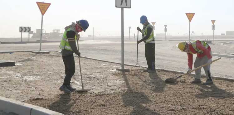 Saudi Arabia announces 3-month midday outdoor work ban