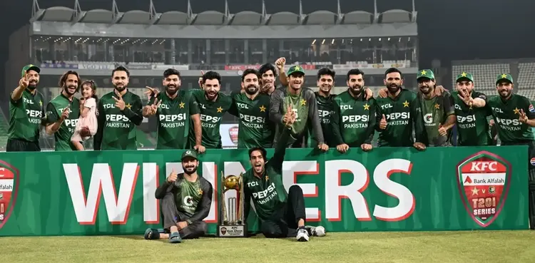 Kamran Akmal lauds new players for fearless approach in Bangladesh T20Is