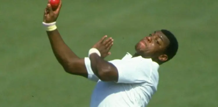 'Trailblazer' and former England fast bowler Lawrence dies at 61