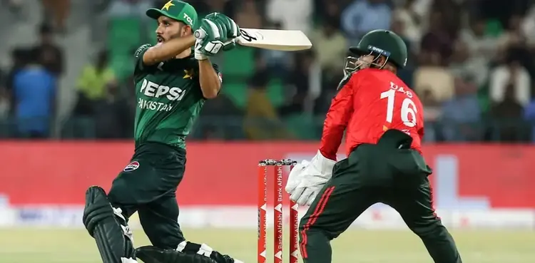 Pakistan cricket squad embarks on Bangladesh tour