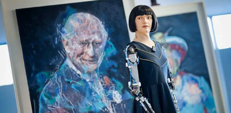 Robot artist draws King Charles III's portrait