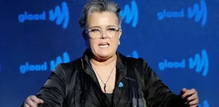 Trump threatens to revoke Rosie O'Donnell's US citizenship