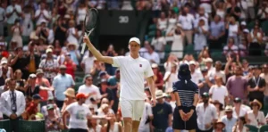 Top seed Sinner eases into Wimbledon second round