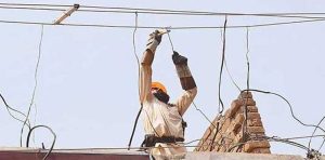 How a week-long power outage dispute in Lahore village was resolved?