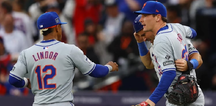 Torrens helps Mets comeback win against Phillies