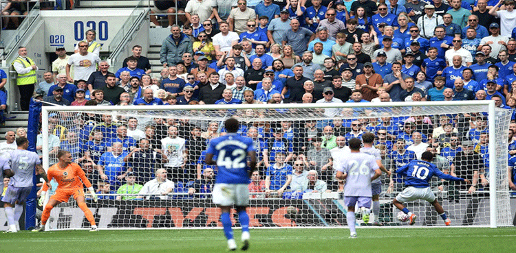 Ndiaye scores first goal in new stadium as Everton beat Brighton