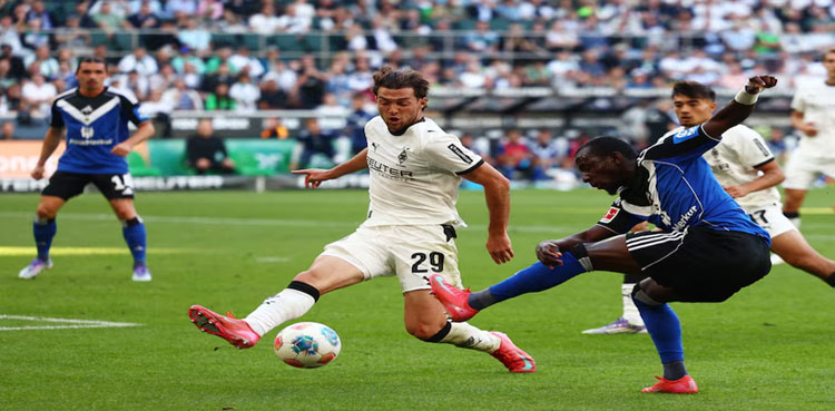 Hamburg earn 0-0 draw at Gladbach on Bundesliga return after seven-year absence