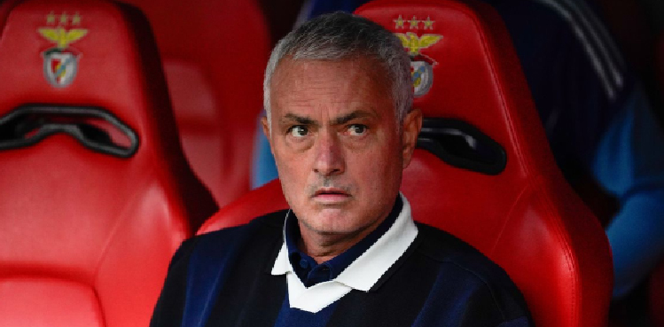 Fenerbahce sack Jose Mourinho