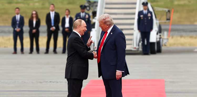 Putin, Trump share greeting as critical summit on war in Ukraine starts