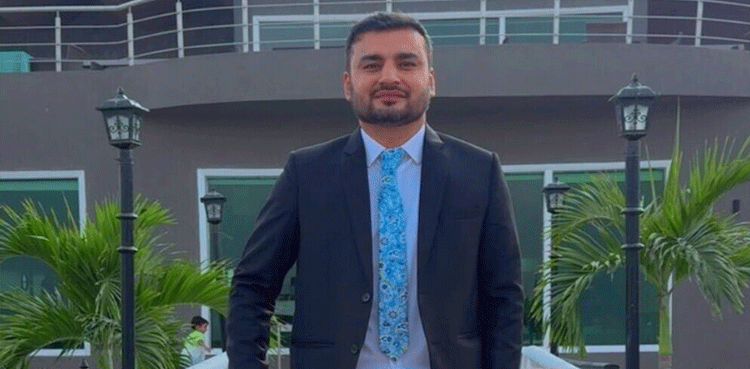 Family of journalist Khawar Hussain arrives from US, calls death a ‘murder’