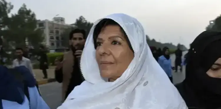 Aleema Khan rules out differences with Salman Akram Raja, says he is 'family'