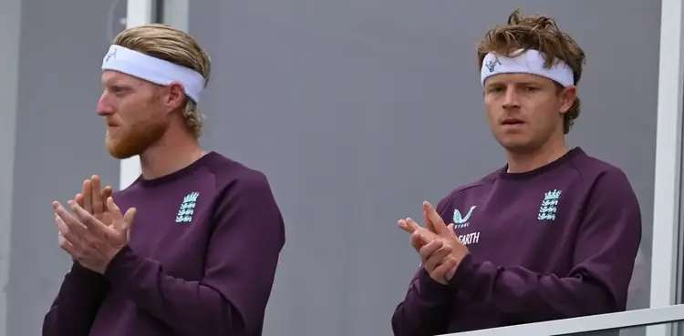 WATCH: England, India pay tribute to Graham Thorpe in final Test