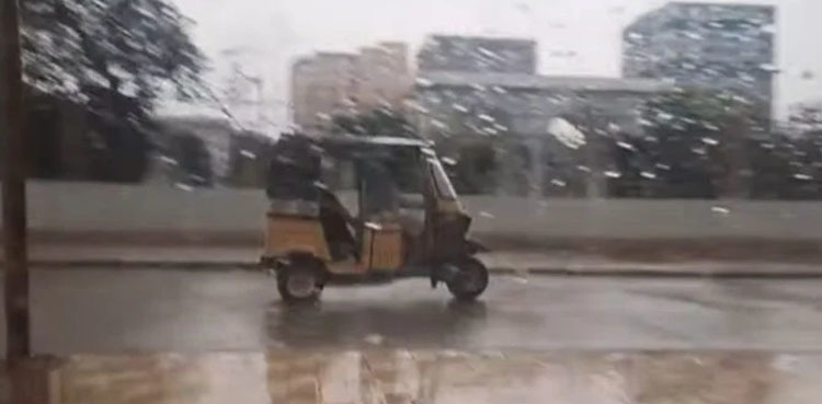 Public holiday announced amid urban flooding risk in Karachi