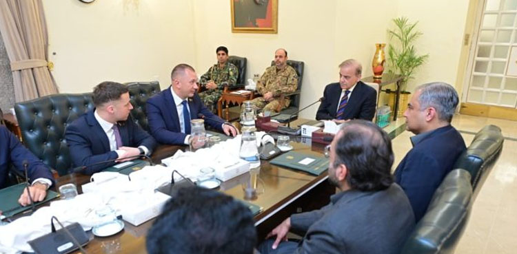 PM Shehbaz signs deal for Pakistanis to work in Belarus