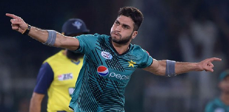 Usman Shinwari retires from international cricket
