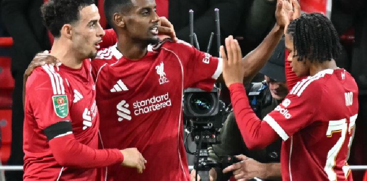 Unravelling Liverpool seek to stop the rot at West Ham