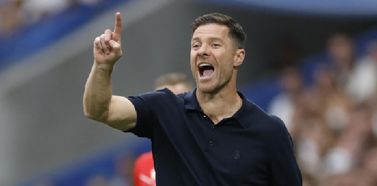 Alonso under pressure but upbeat as Real prepare for City clash