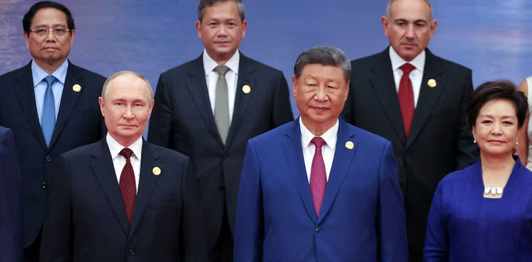 Xi says China, partners will take Shanghai forum to a new level