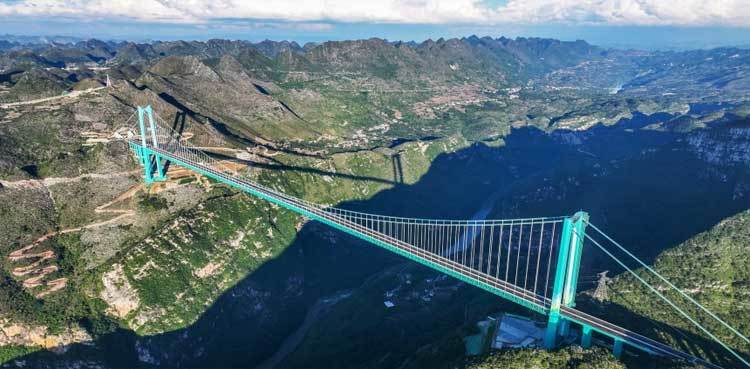 China opens world's highest bridge, breaking its own record