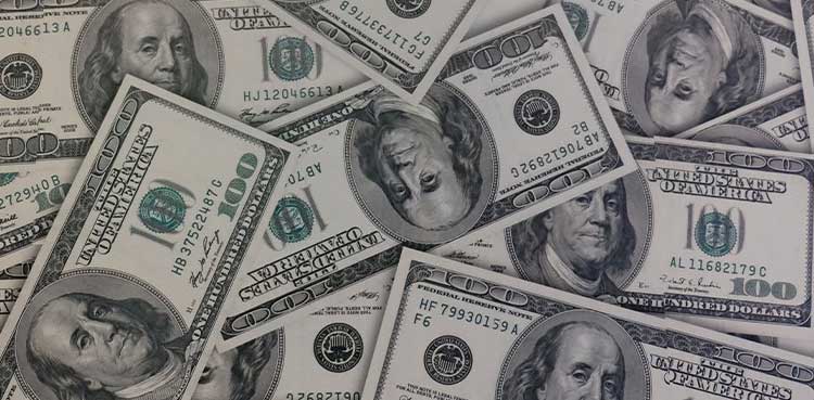 Dollar rebounds as pound and yen slump, bonds and payrolls in focus