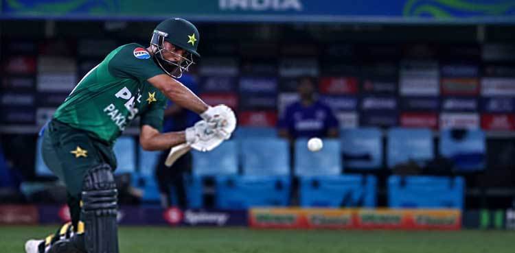 Controversial third umpire call on Fakhar Zaman sparks ‘not out’ trend online