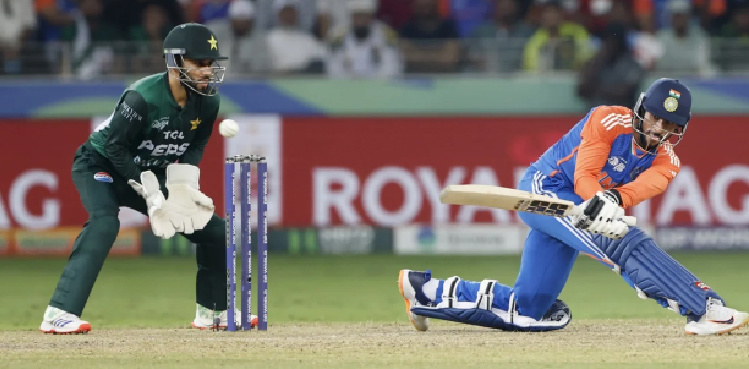 Verma stars as India clinch Asia Cup final against Pakistan