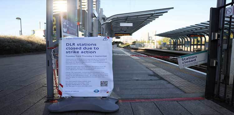 London commuters turn to bikes and boats as Tube strike enters second day