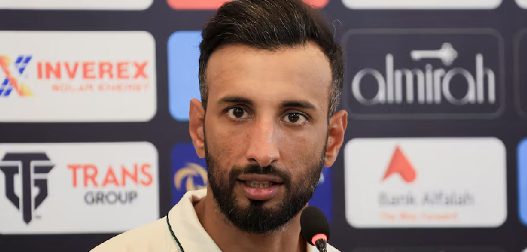 Masood backs policy of preparing slow test wickets