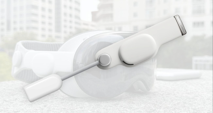 Apple Vision Pro Developer Strap rumored for update