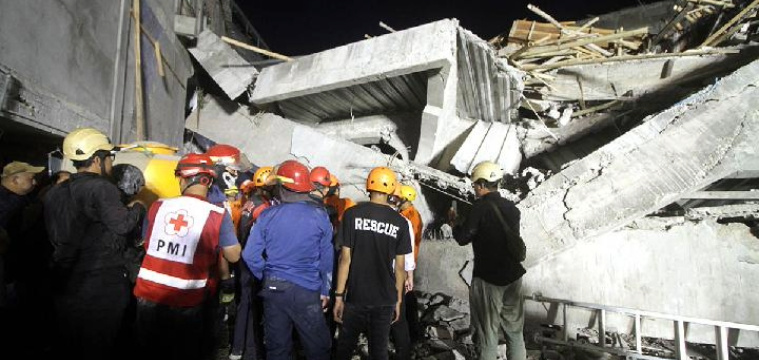 Indonesia school collapse death toll rises to 54