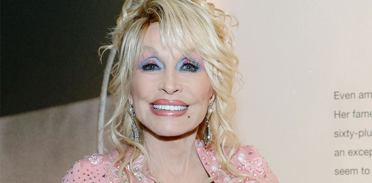 Dolly Parton's sister gives big update on singer’s health hours after prayers plea