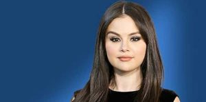 Selena Gomez swaps Hollywood glitz for “auntie duties” at Disneyland