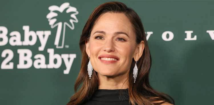 Jennifer Garner's heartwarming to deliver free meals in LA