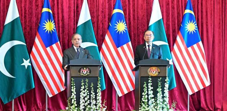Pakistan, Malaysia agree to deepen 'defence, counter-terror' cooperation, call for peace in subcontinent