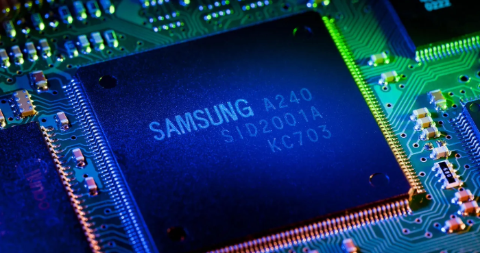 Samsung set for highest Q3 profit in three years as AI demand lifts chip prices