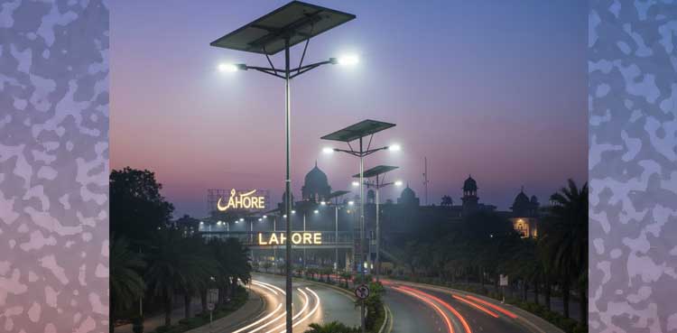 All new roads in Punjab to get solar street lights
