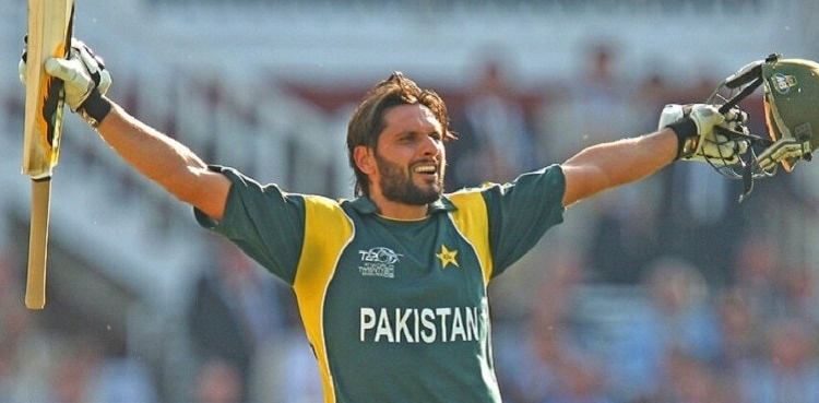 Shahid Afridi to represent Pakistan again