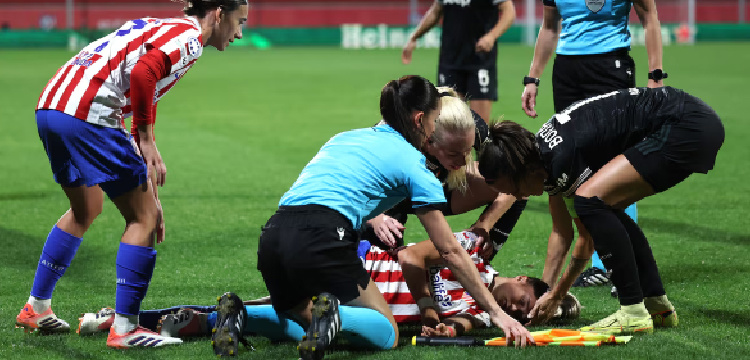 Collision leaves Medina with head injury