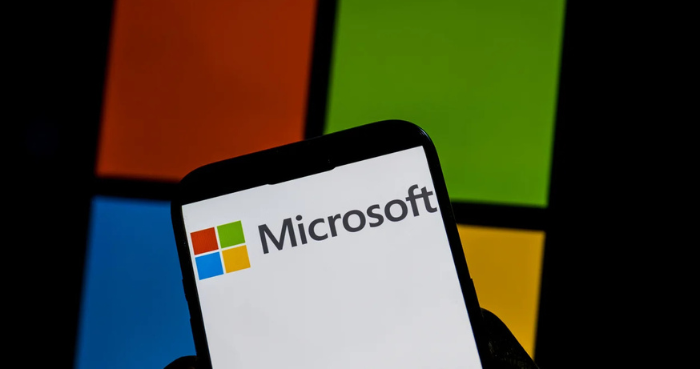 Microsoft issues security warning over new AI features in Windows 11