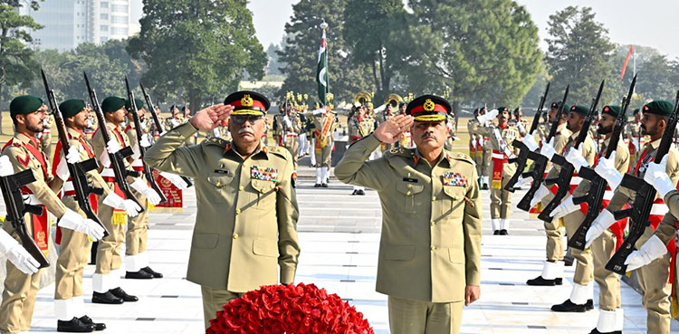 Field Marshal commends CJCSC General Sahir Shamshad Mirza for exemplary service